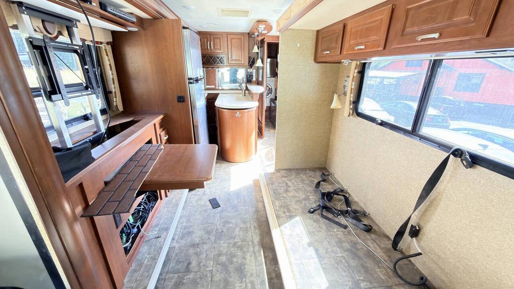 2013 Ford F-53 Motorhome Chassis - $19,800