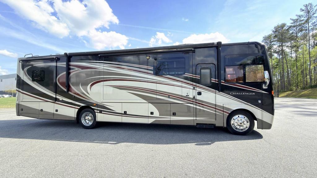 2013 Ford F-53 Motorhome Chassis - $19,800