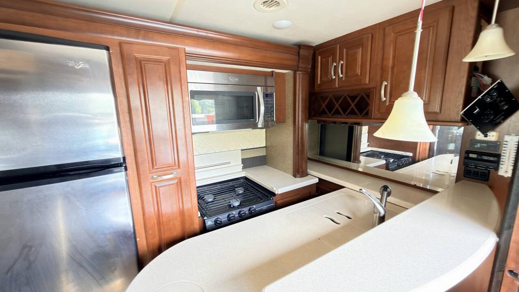 2013 Ford F-53 Motorhome Chassis - $19,800