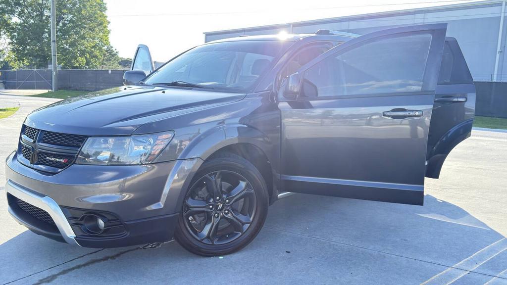 2019 Dodge Journey - $4,900