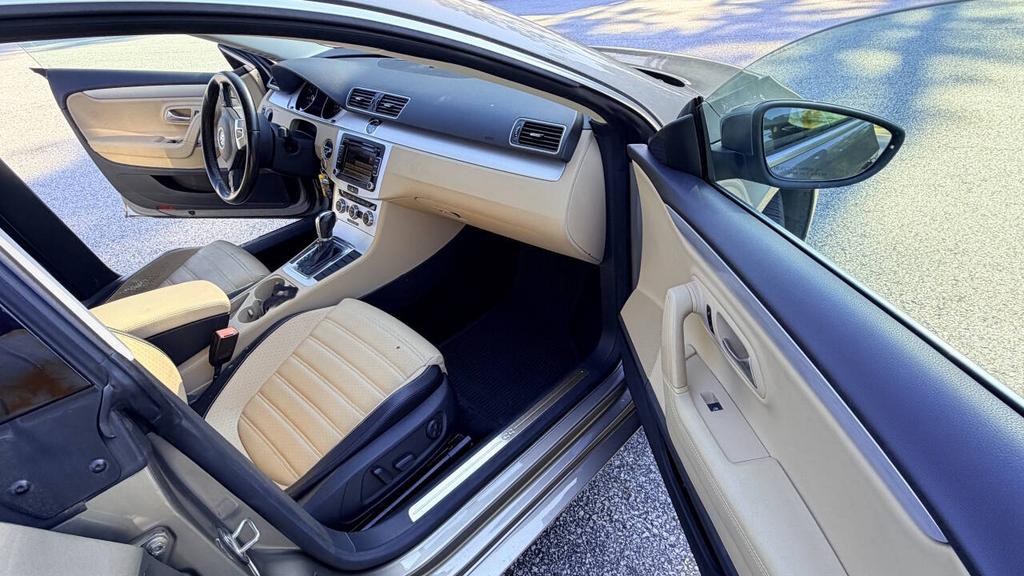 2015 Volkswagen CC - $5,999
