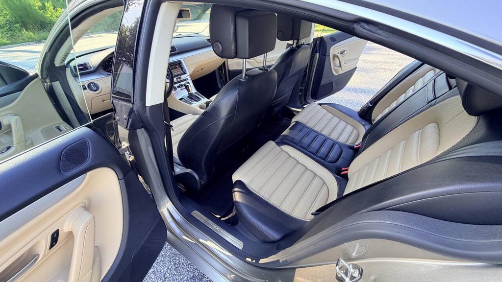 2015 Volkswagen CC - $5,999