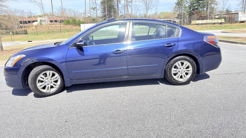 2012 Nissan Altima - $5,500