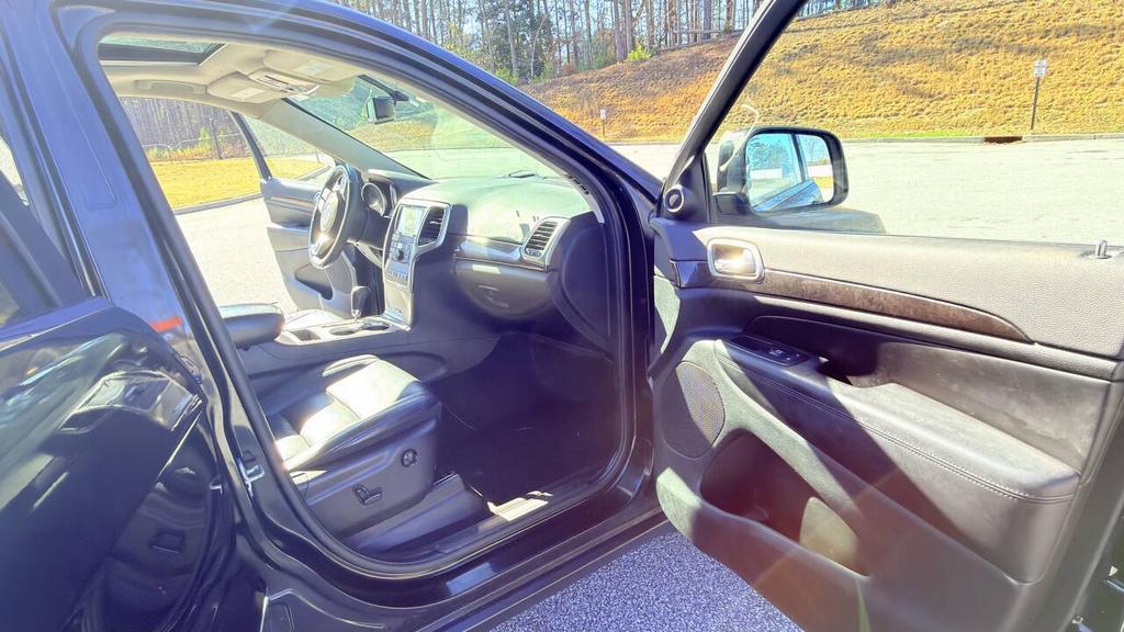 2011 Jeep Cherokee - $6,500