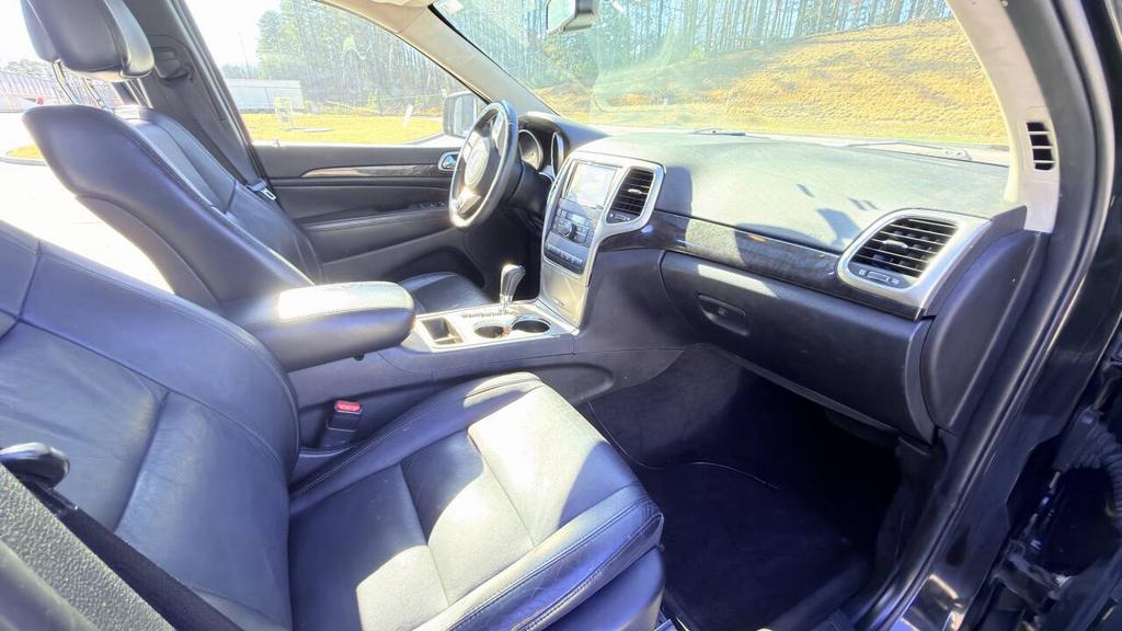 2011 Jeep Cherokee - $6,500