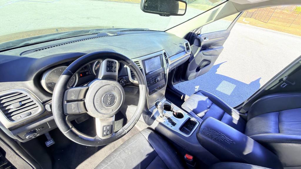 2011 Jeep Cherokee - $6,500