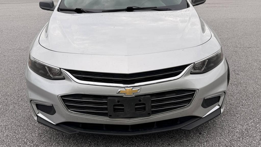 2016 Chevrolet Malibu - $6,999