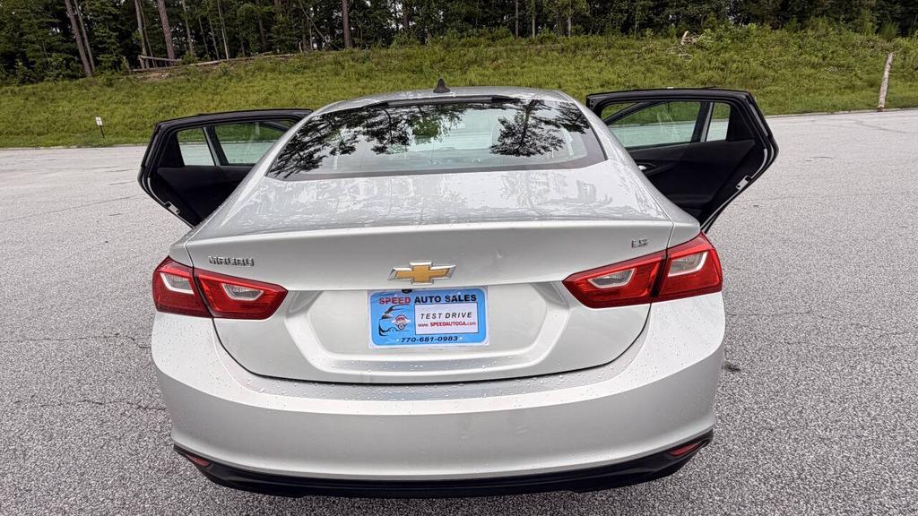 2016 Chevrolet Malibu - $6,999