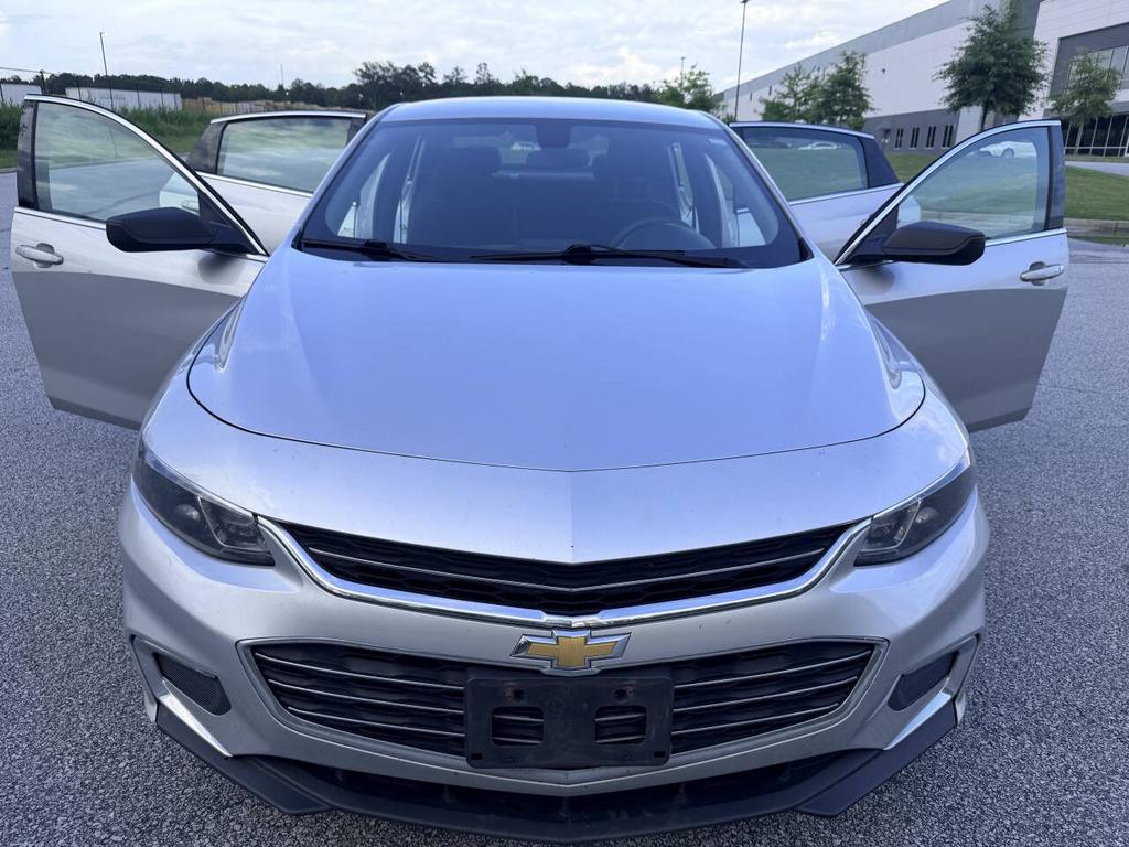 2016 Chevrolet Malibu - $6,999