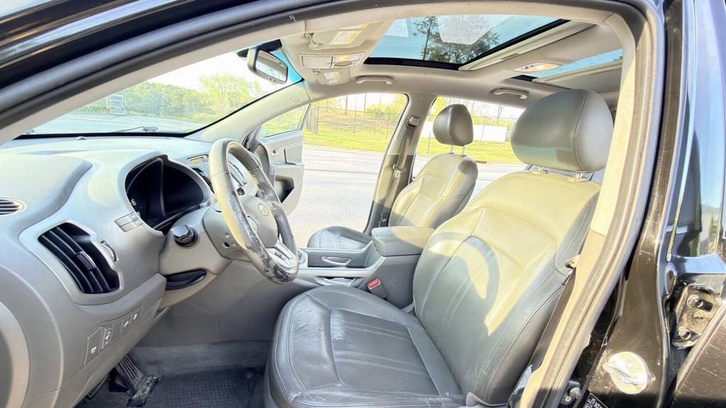 2012 Kia Sportage - $5,500