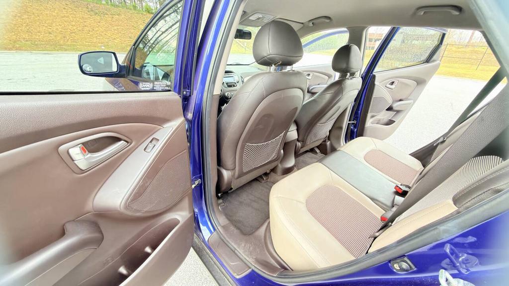 2011 Hyundai Tucson - $5,900