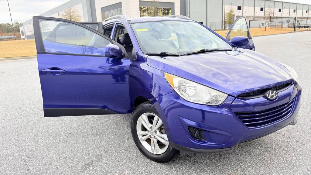2011 Hyundai Tucson - $5,900