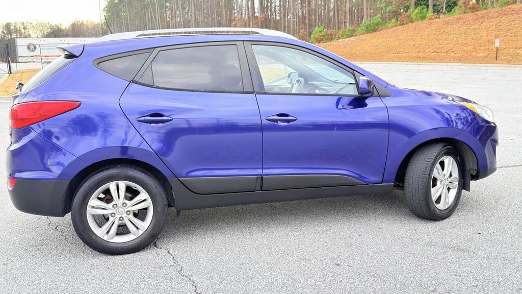 2011 Hyundai Tucson - $5,900