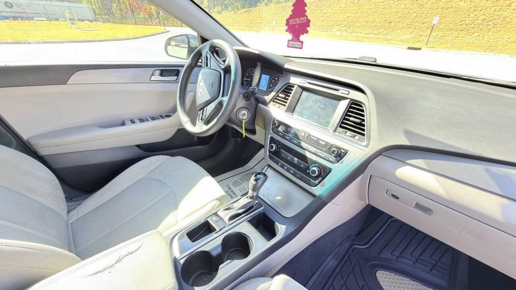 2016 Hyundai Sonata - $6,500