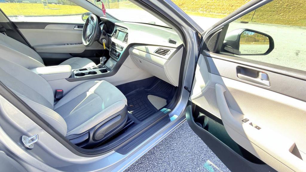 2016 Hyundai Sonata - $6,500