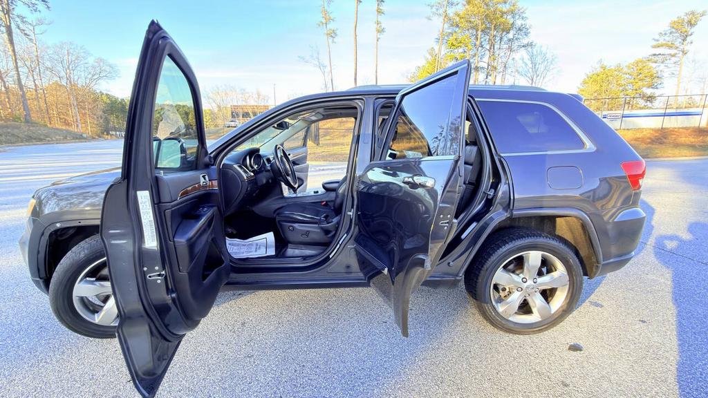 2011 Jeep Cherokee - $6,500