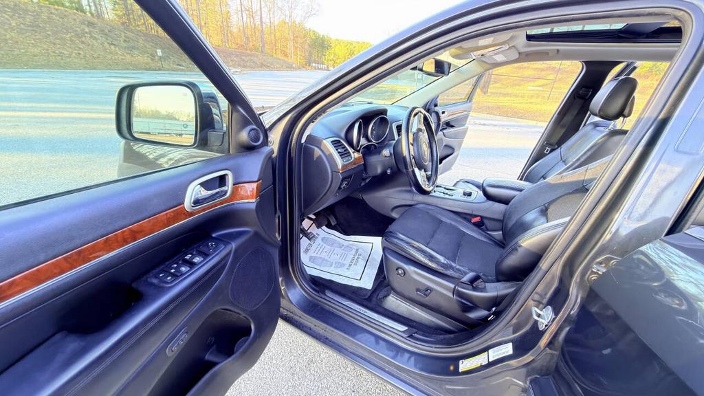 2011 Jeep Cherokee - $6,500