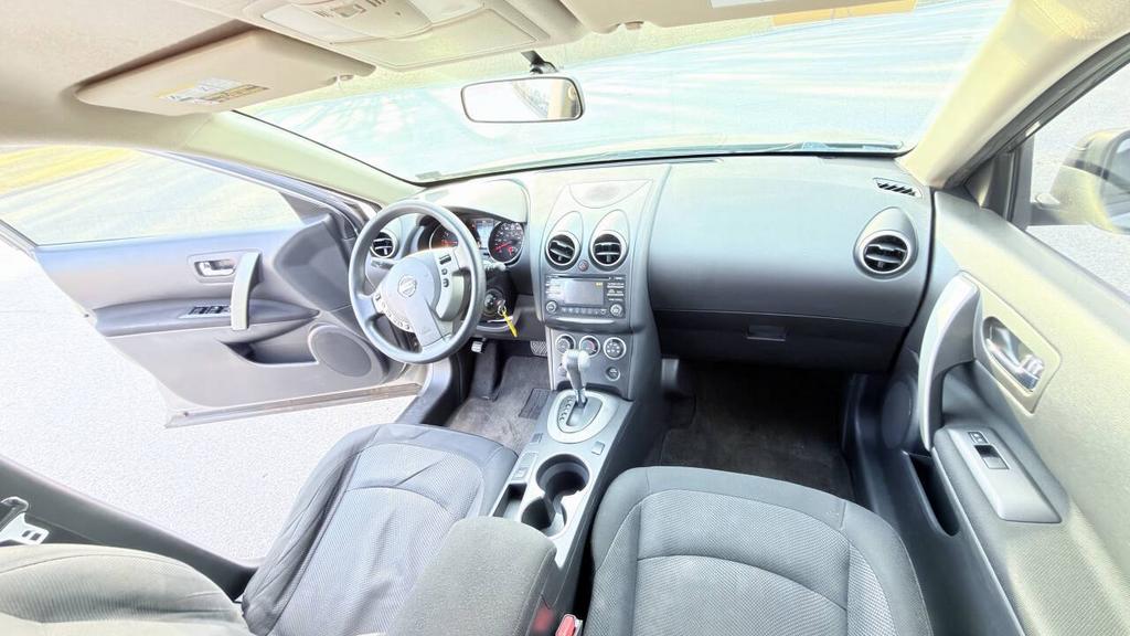 2015 Nissan Rogue - $6,500