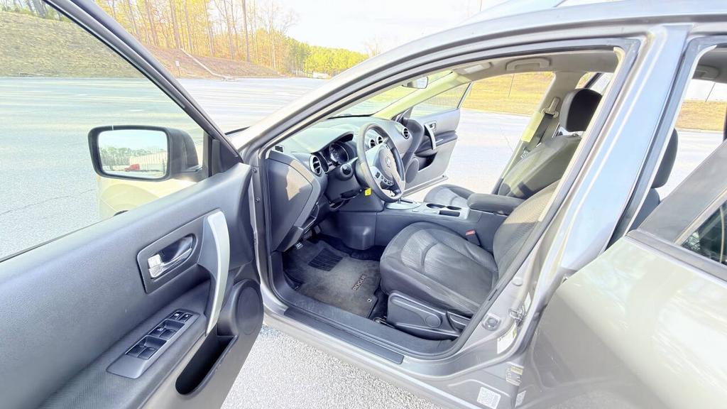 2015 Nissan Rogue - $6,500