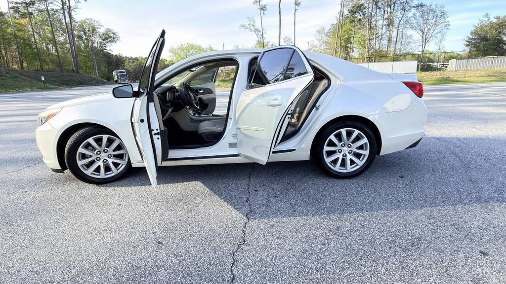 2013 Chevrolet Malibu - $6,500