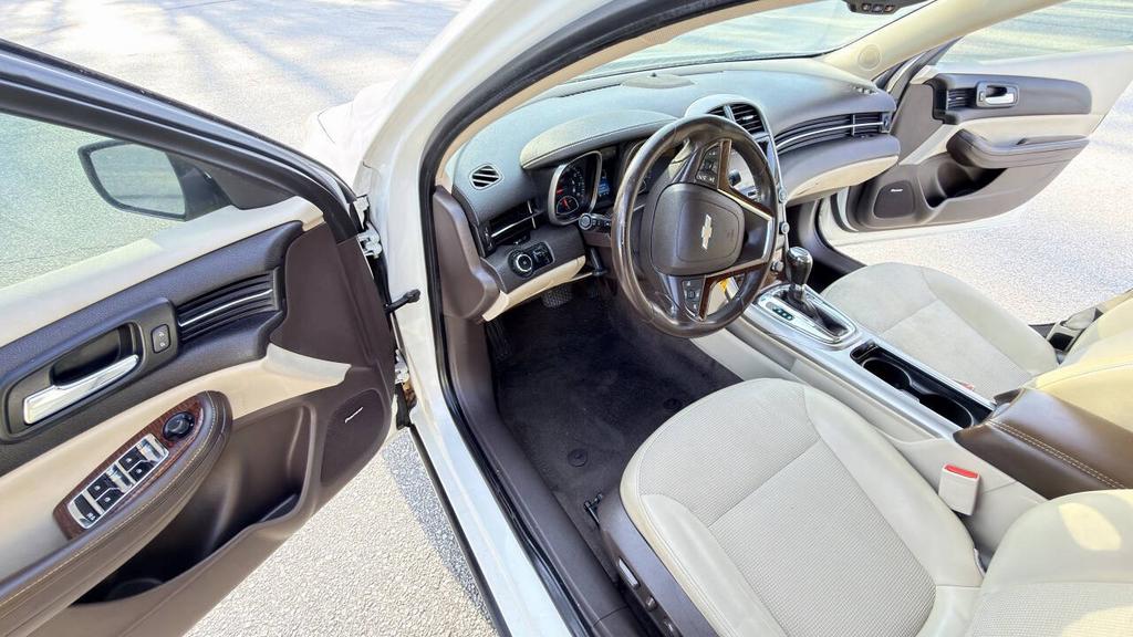 2013 Chevrolet Malibu - $6,500