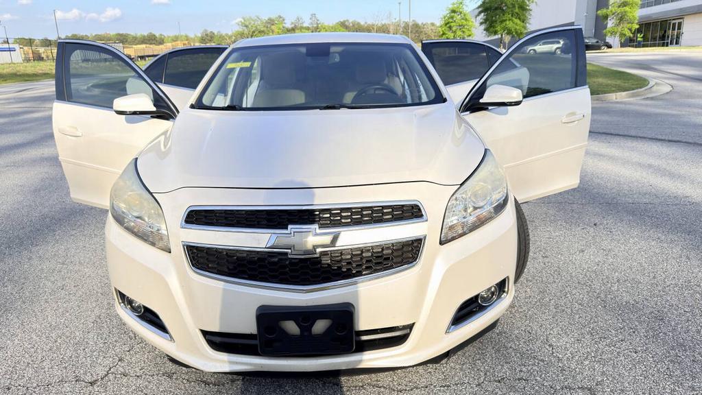 2013 Chevrolet Malibu - $6,500