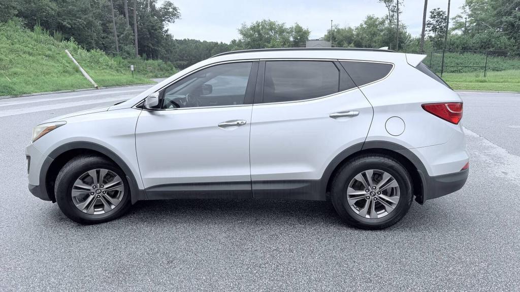 2014 Hyundai Santa Fe Sport - $5,900