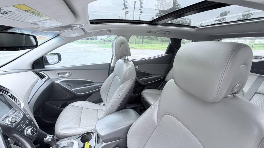 2014 Hyundai Santa Fe Sport - $5,900