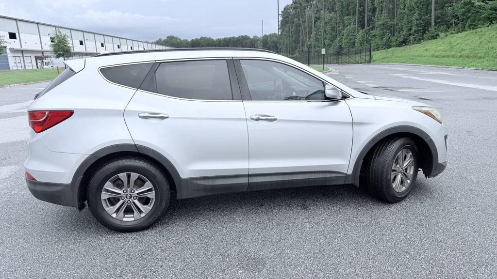 2014 Hyundai Santa Fe Sport - $5,900