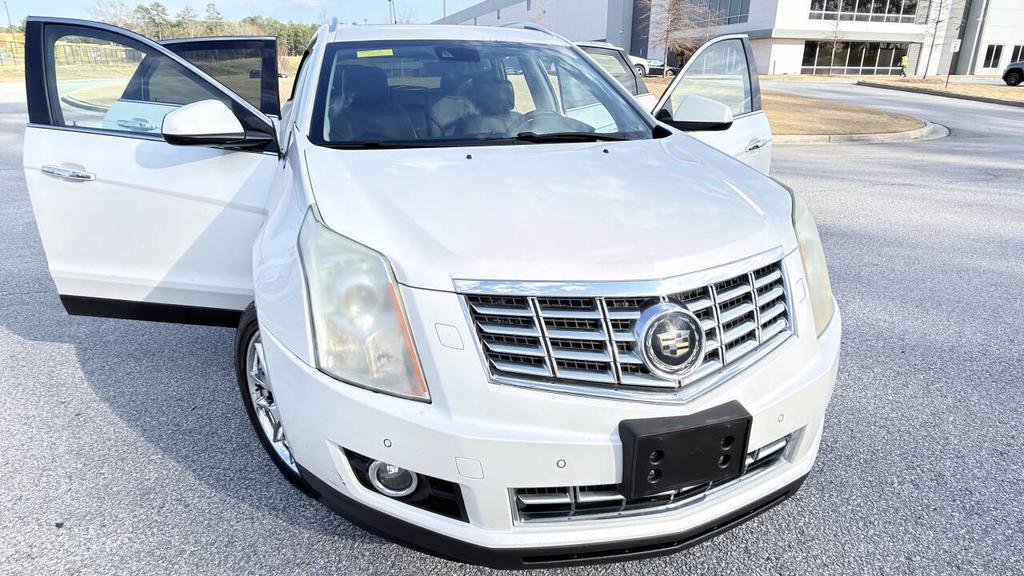 2013 Cadillac SRX - $7,999