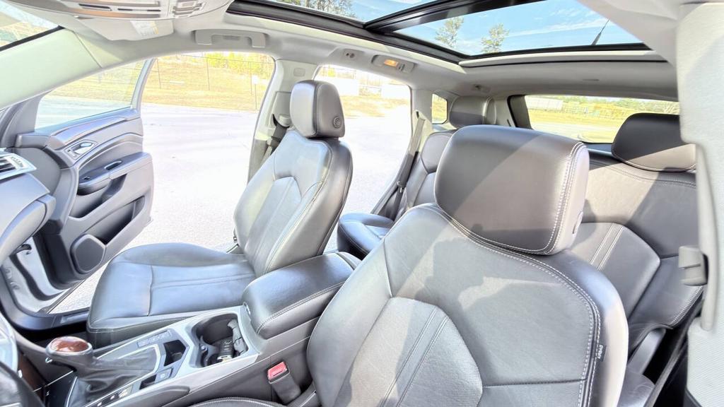 2013 Cadillac SRX - $7,999