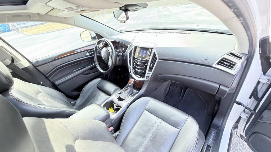 2013 Cadillac SRX - $7,999
