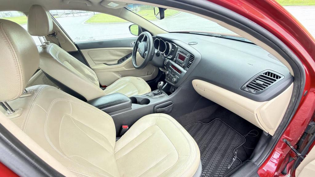2011 Kia Optima - $4,500