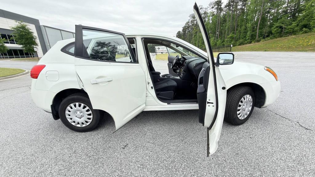 2009 Nissan Rogue - $4,700