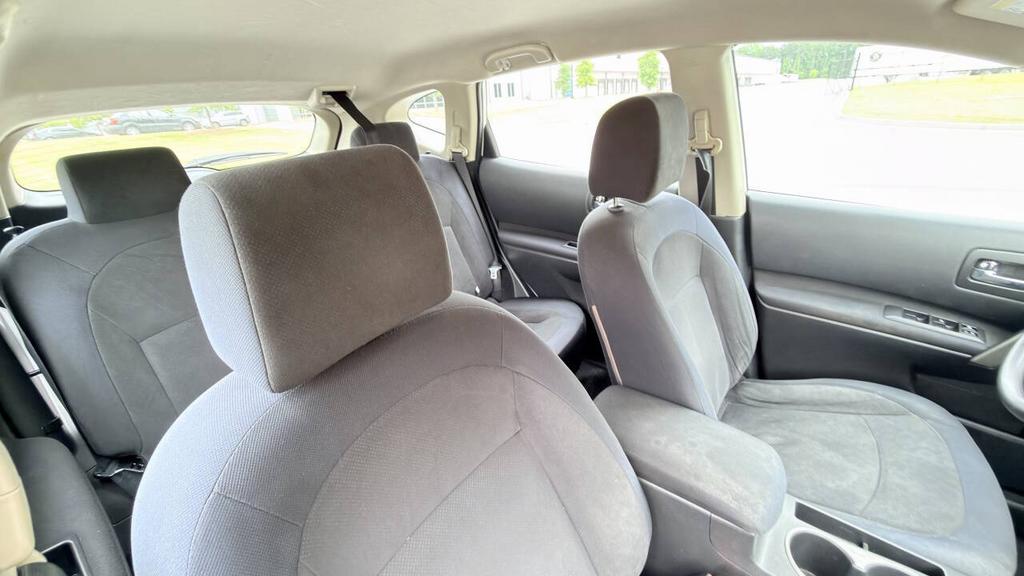 2009 Nissan Rogue - $4,700