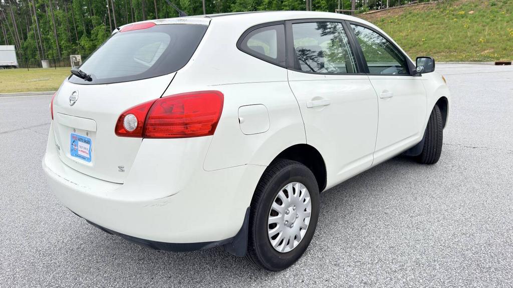 2009 Nissan Rogue - $4,700