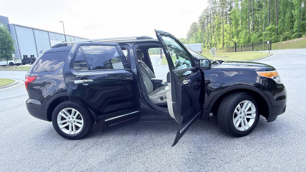 2014 Ford Explorer - $6,500