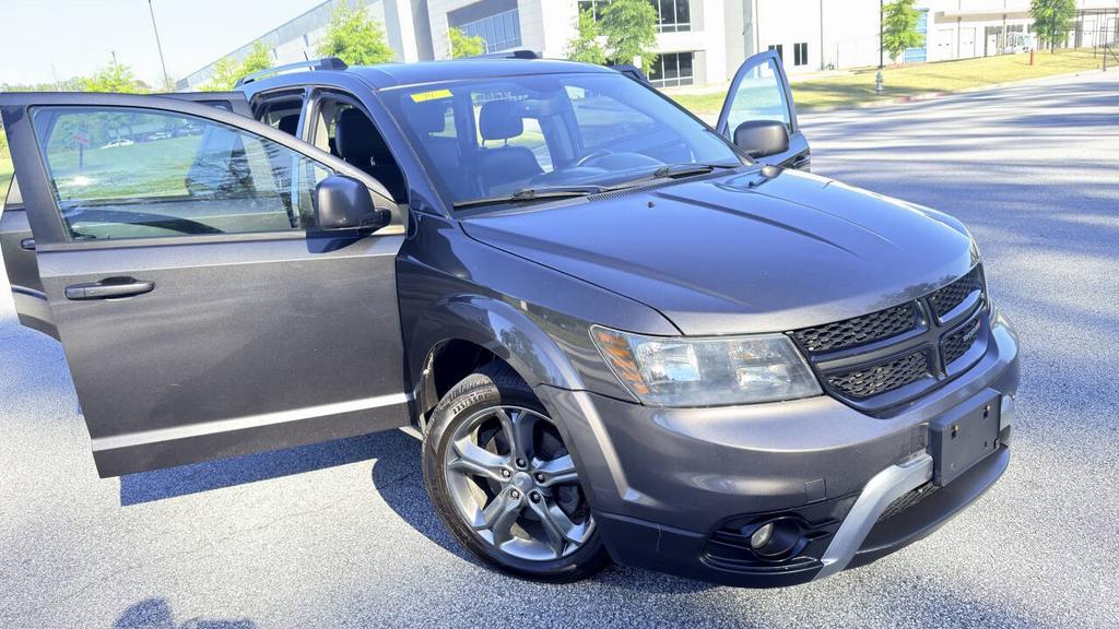 2017 Dodge Journey - $6,200