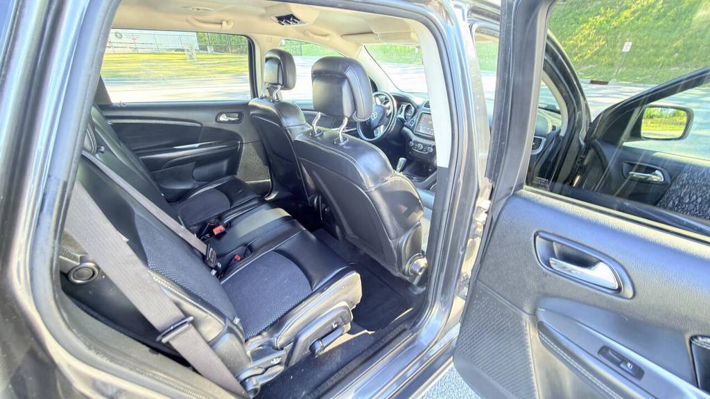 2017 Dodge Journey - $6,200
