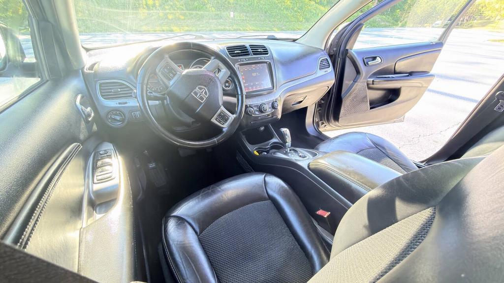 2017 Dodge Journey - $6,200