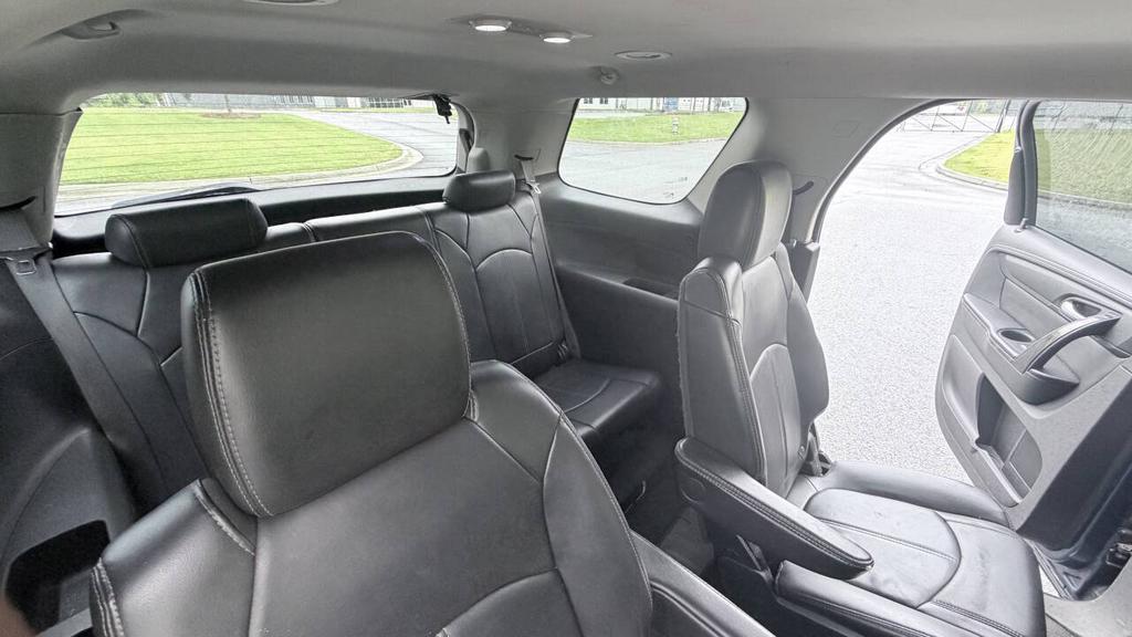 2013 GMC Acadia - $5,800