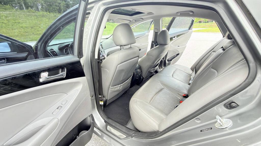 2014 Hyundai Sonata - $6,500
