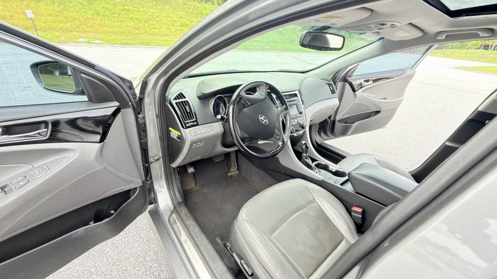 2014 Hyundai Sonata - $6,500