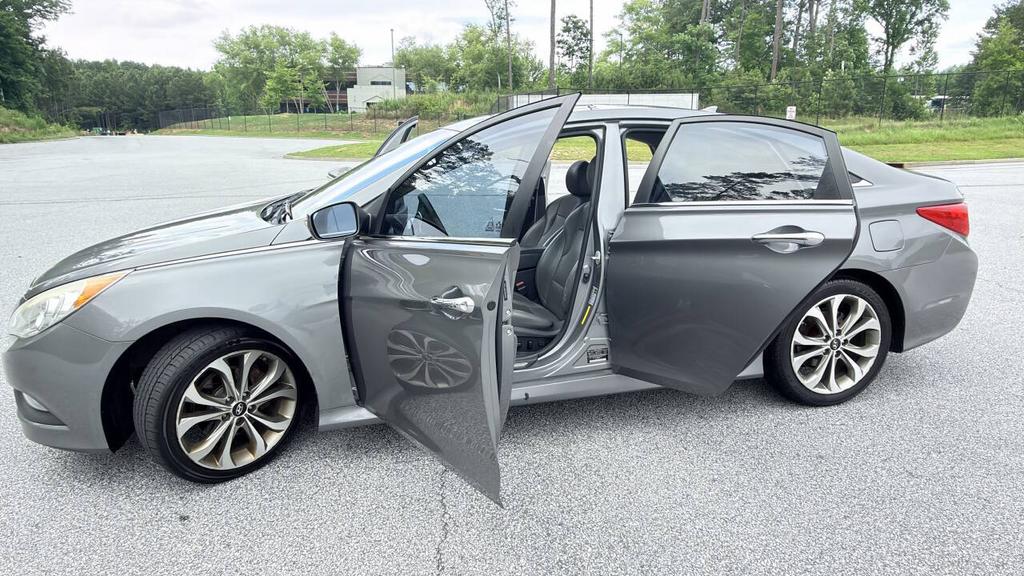 2014 Hyundai Sonata - $6,500