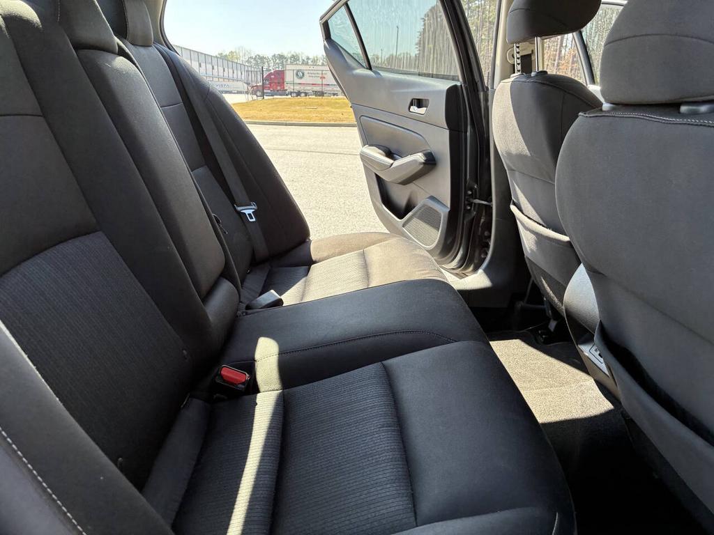 2019 Nissan Altima - $7,500