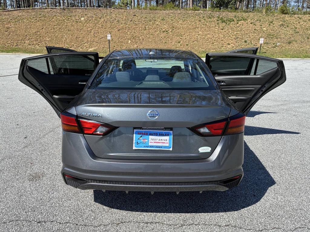 2019 Nissan Altima - $7,500