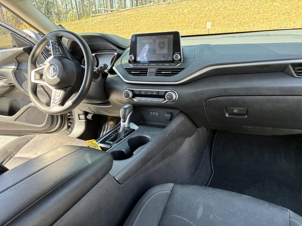 2019 Nissan Altima - $7,500