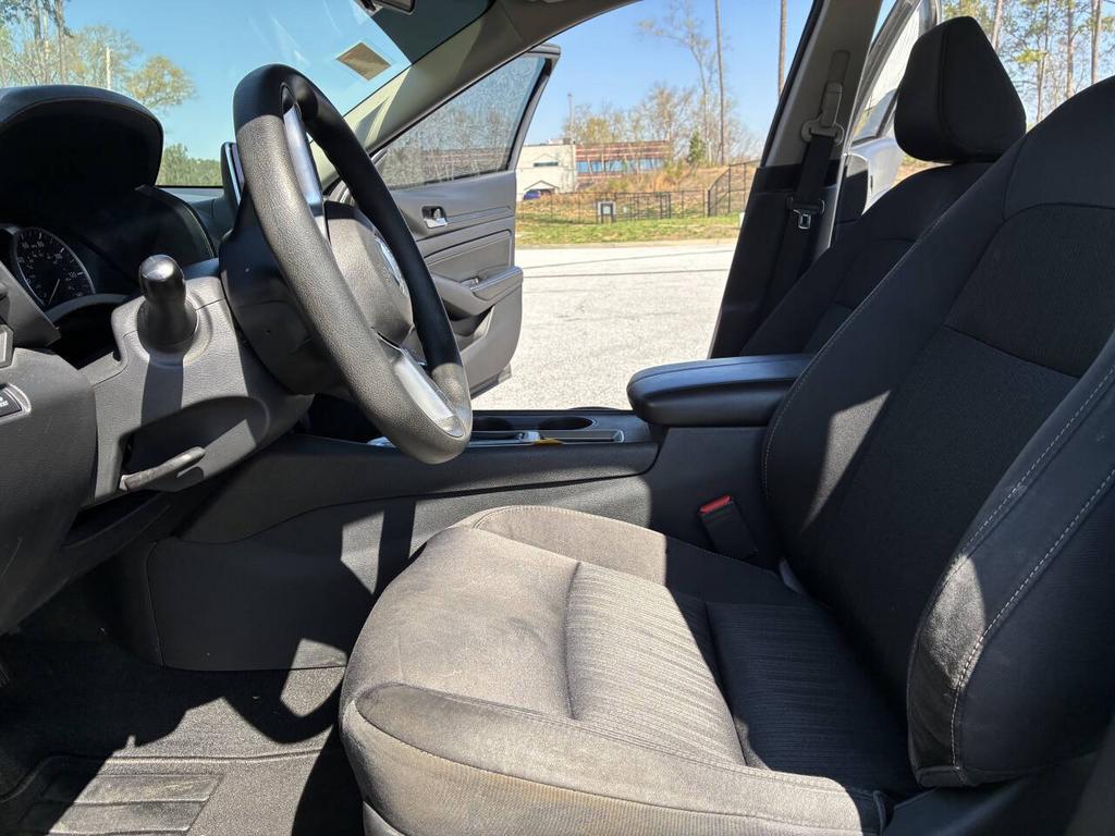 2019 Nissan Altima - $7,500