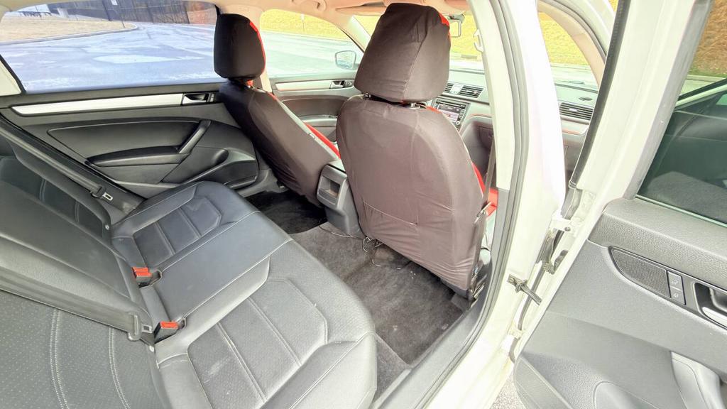 2015 Volkswagen Passat - $5,999