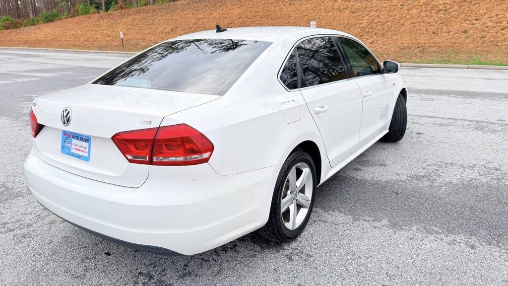 2015 Volkswagen Passat - $5,999